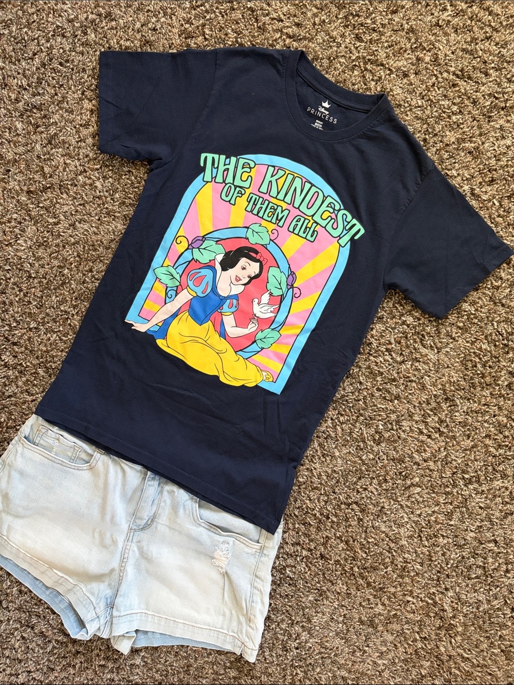 Disney Princess Navy Retro Snow White Kindest of Them All Graphic Tee Size Small